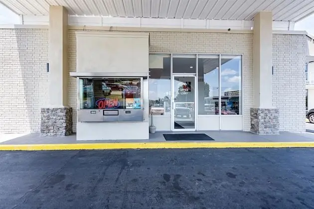 Motel 6 Van Buren, AR - Dış Mekan