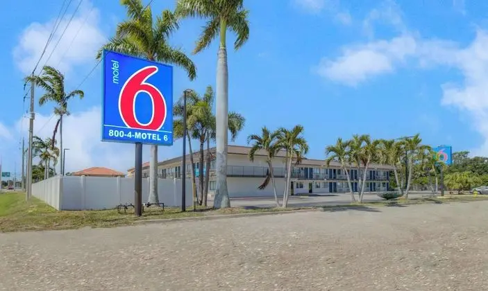MOTEL 6 VENICE