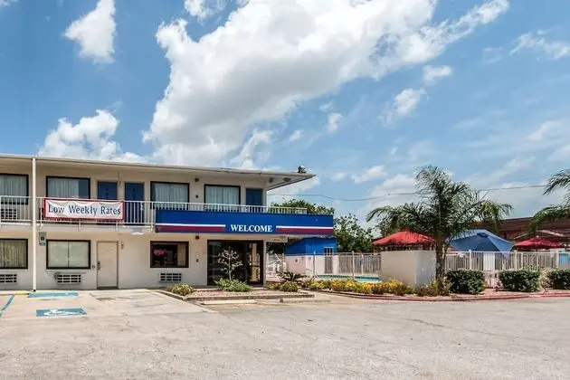 Motel 6 Victoria, TX - Dış Mekan