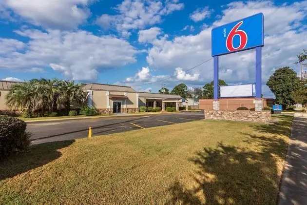 Motel 6 Warner Robins, GA - Dış Mekan