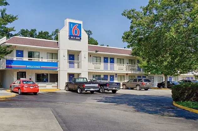 Motel 6 Washington, DC NE - Laurel