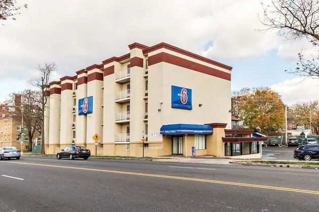 Motel 6 Washington, DC - Dış Mekan