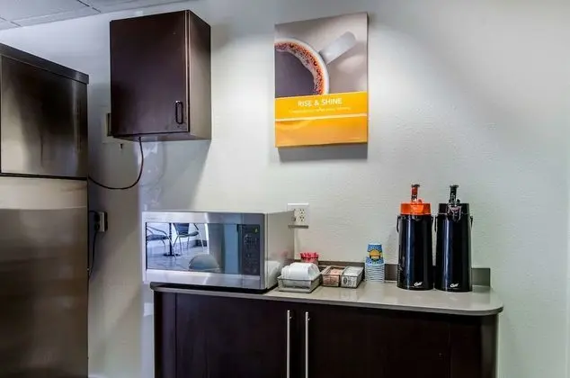 Motel 6 Wheatland, WY - Yerinde Yemek