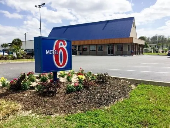 Motel 6 Wildwood, FL