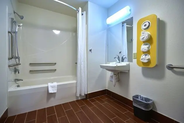 Motel 6 Wilkes Barre, PA - Arena - Banyo Tipleri