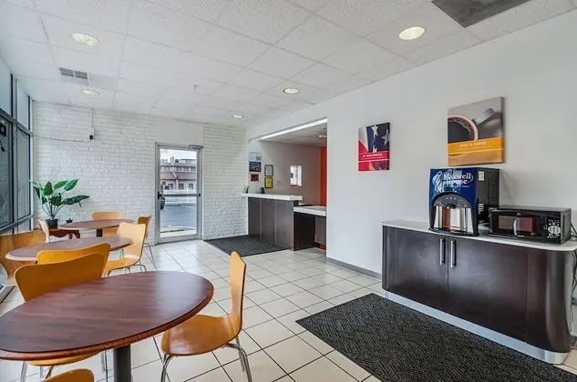 Motel 6 Winchester, VA - Yerinde Yemek