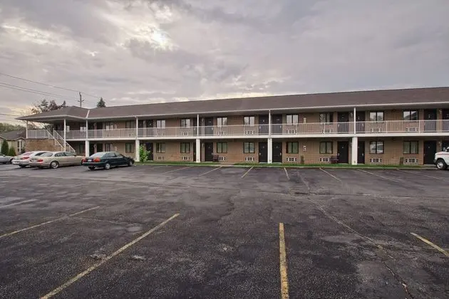 Motel 6 Windsor, ON - Dış Mekan