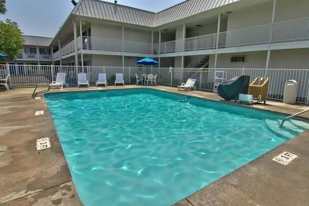 Motel 6 Woodland - Sacramento Area
