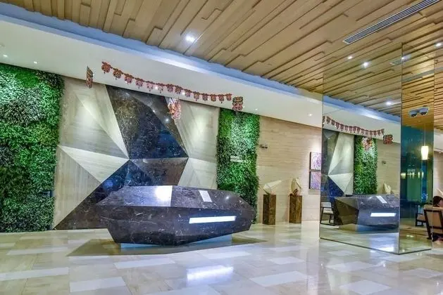 M City Jalan Ampang - Lobi