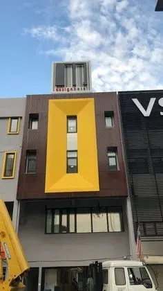 M Design Hotel Taman Pertama - Dış Mekan