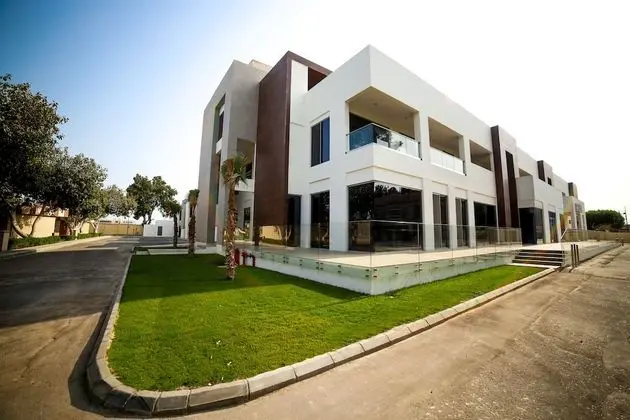 M Executive Residence and Boutique Hotel
