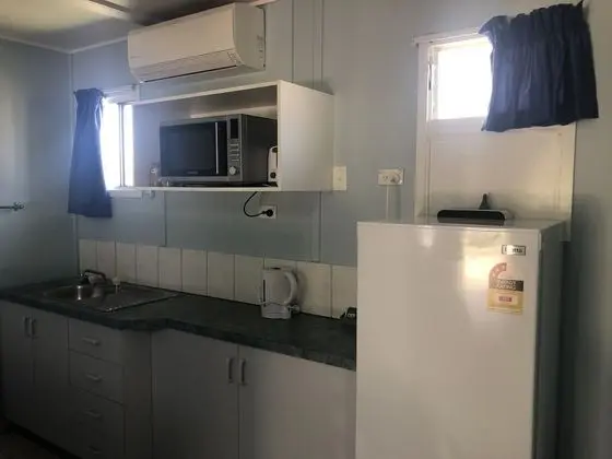 Motel Holliday Kingaroy - Mutfak