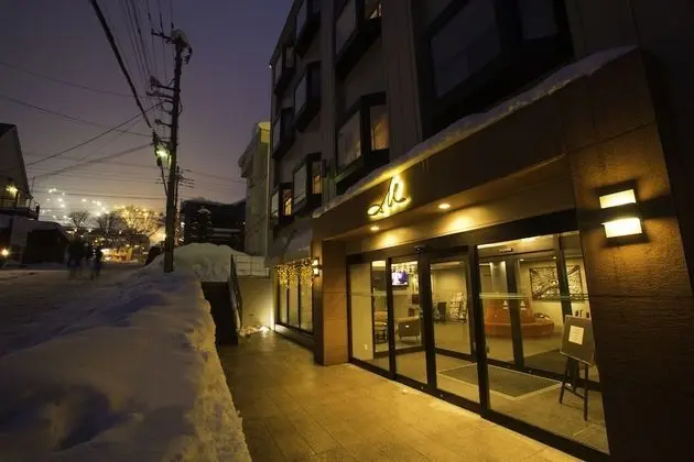 M Hotel