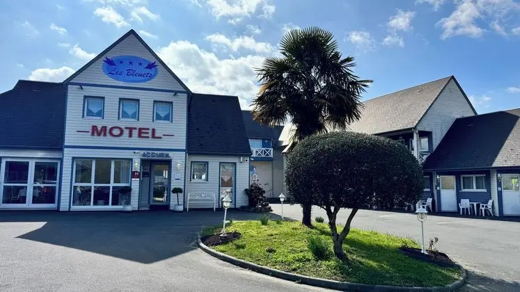 Motel Les Bleuets - Dış Mekan