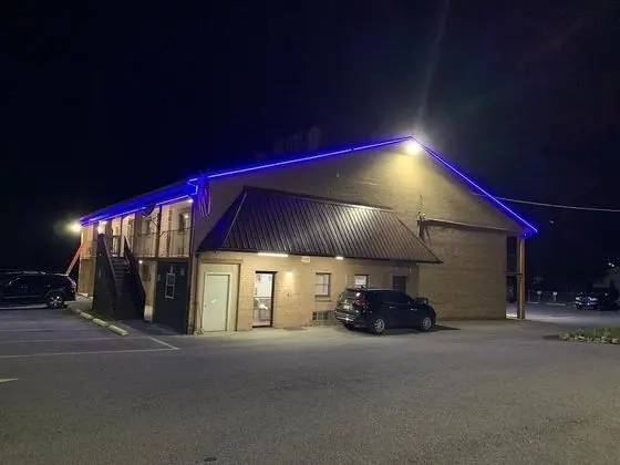 Motel M Lewisburg - 1