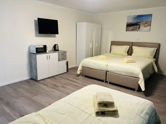 M&M Hotel - Neu Wulmstorf - Oda