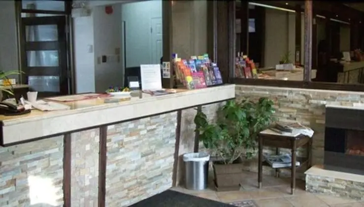 Motel Montcalm - Lobi