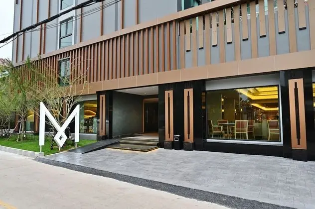 M Pattaya Hotel - Dış Mekan
