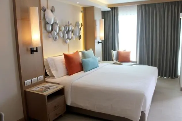 M Pattaya Hotel - Oda