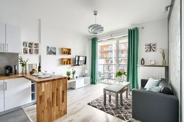 M&R Apartament Airport Konstruktorska 7