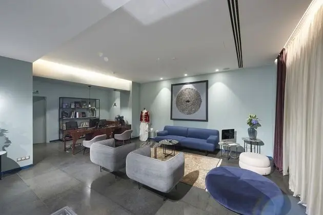 M Suite Hotel - 1