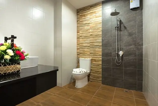 M.U.DEN Patong Phuket Hotel - Banyo Tipleri
