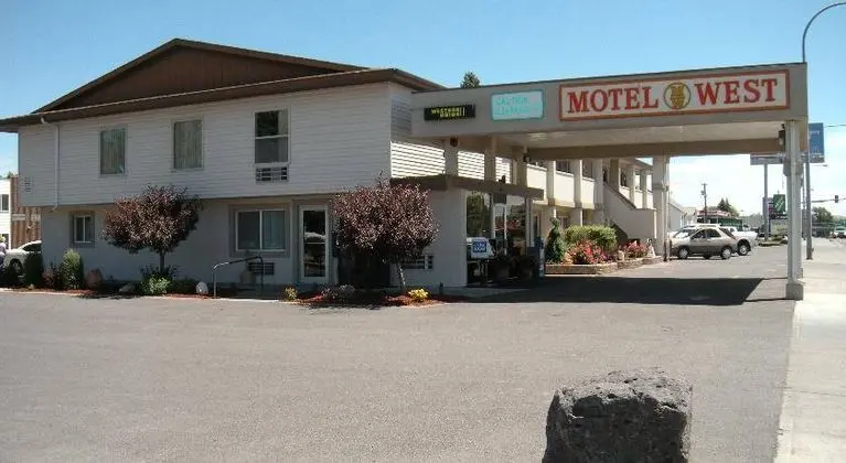 Motel West