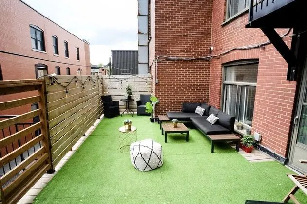 M11 Modern Comfy Studio w AC in Plateau Mile-end