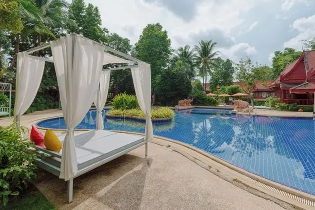Ma Doo Bua Phuket (มาดูบัวภูเก็ต) - Havuz
