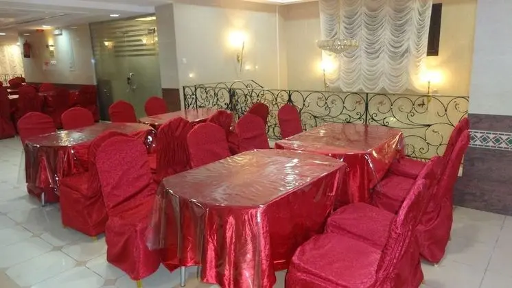 Maather Al Jiwaar Hotel - Yerinde Yemek