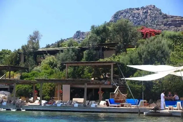 Maçakızı Hotel