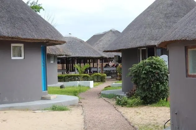 Macaneta Holiday Resort - 1