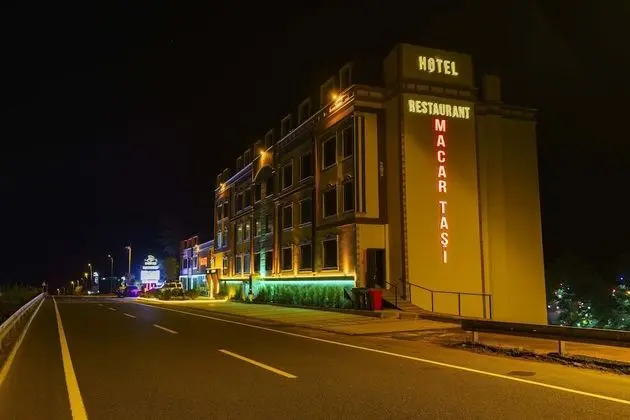 MacarTaşı Hotel