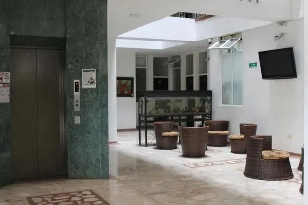 Hotel Macedonia Plaza - Lobi