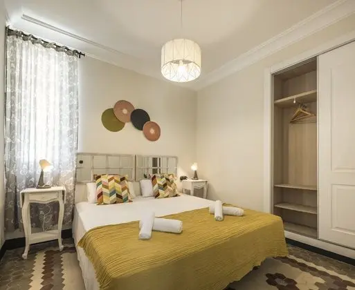 Macflats Ayuntamiento - Oda
