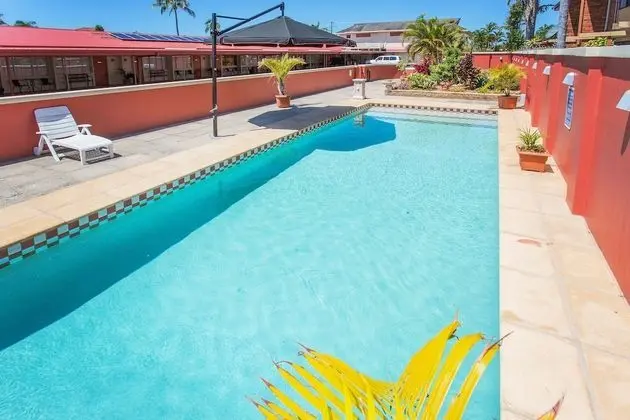 Mackay Rose Motel - Havuz