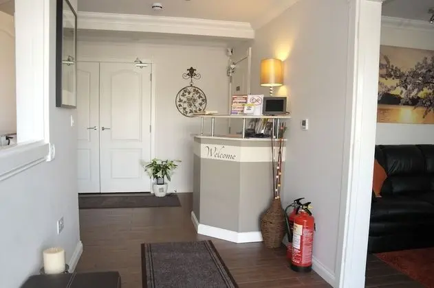Maclean Guest House - İç Mekan