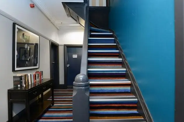 Macleay Lodge