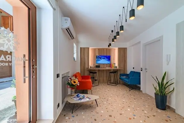 Macramé Suites & Rooms - Lobi