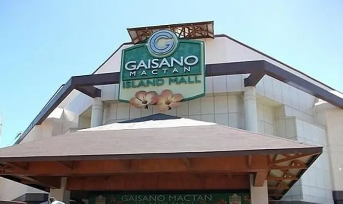 Mactan Cebu Waiting Lounge
