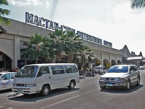 Mactan District Budgetel - Lapu Lapu Cebu - Dış Mekan