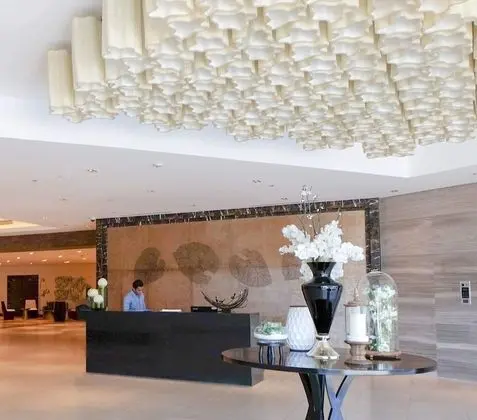 Mactan Newtown Condotel for Rent - Lobi