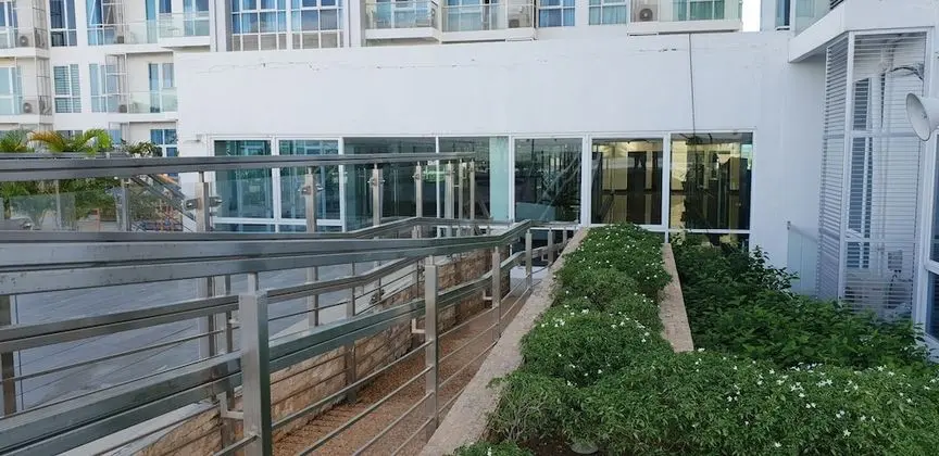 Mactan Newtown with Ocean View - Dış Mekan