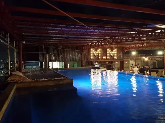 Mad Monkey Cebu City - Adults Only - Havuz