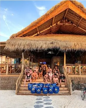 Mad Monkey Gili Trawangan - Hostel - Dış Mekan