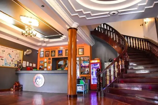 Mad Monkey Phnom Penh - Lobi