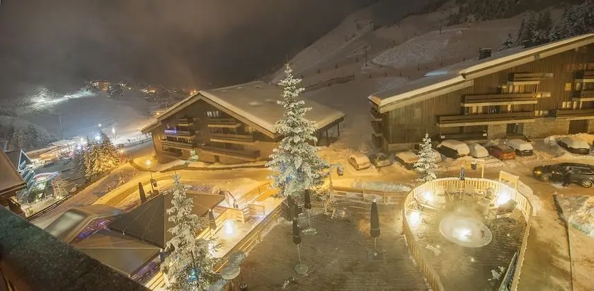 Madame Vacances Hotel Le Mottaret - Dış Mekan