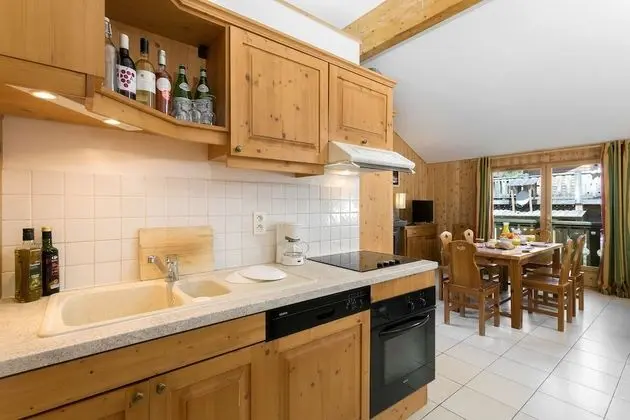 Madame Vacances Les Chalets D'Isola - Mutfak