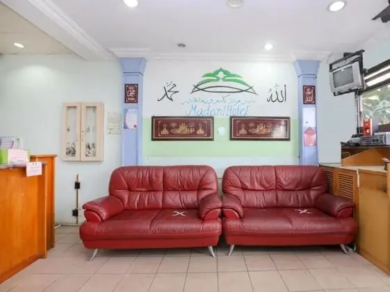 Madani Muslim Hotel - Lobi