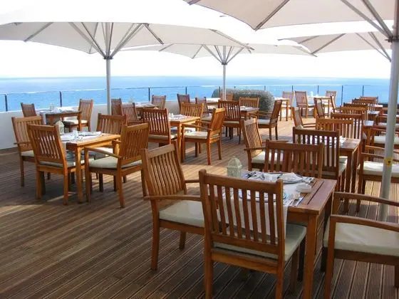 Madeira Regency Cliff